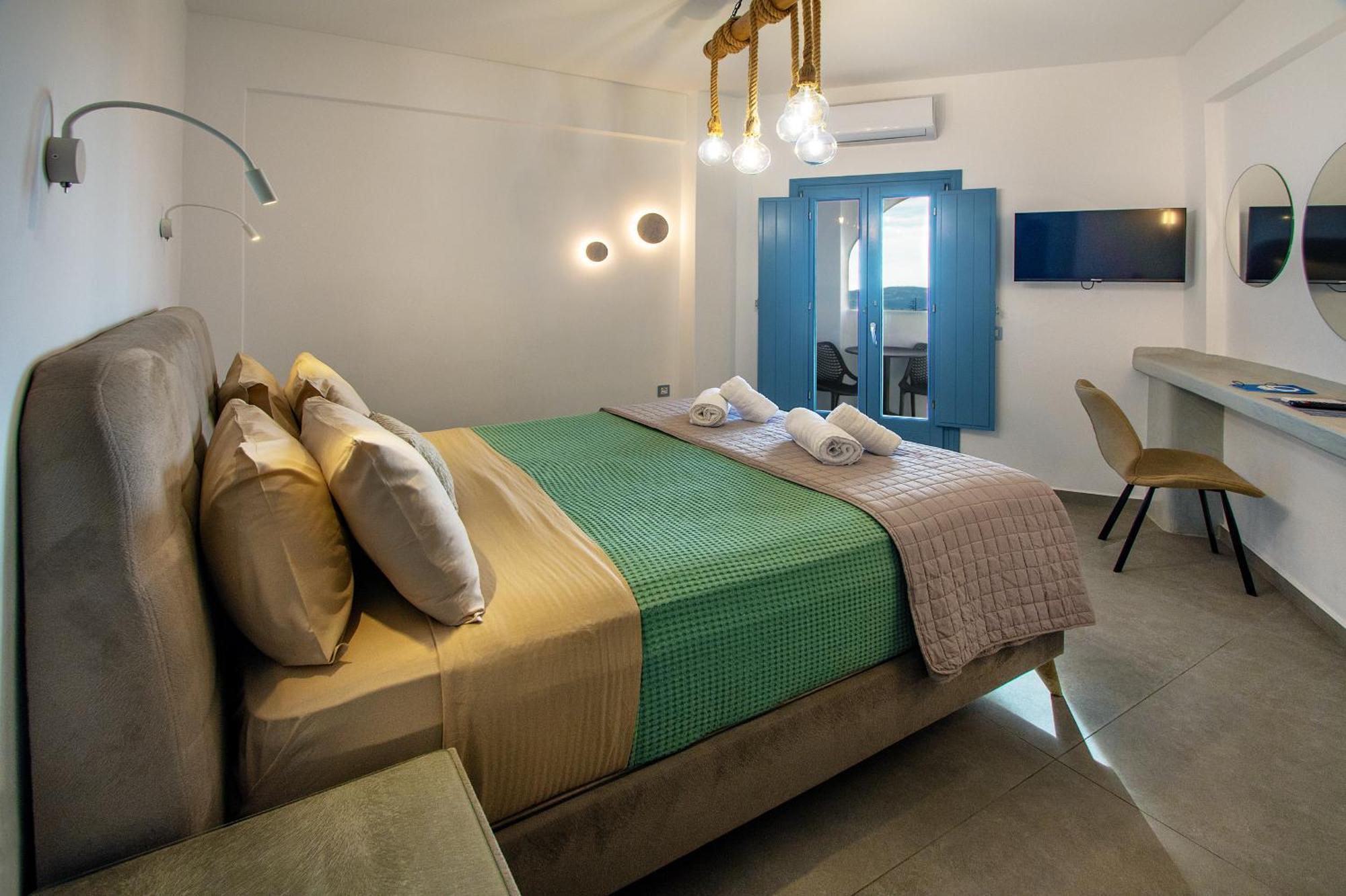 Aegean Blue Suites Pýrgos Exteriör bild