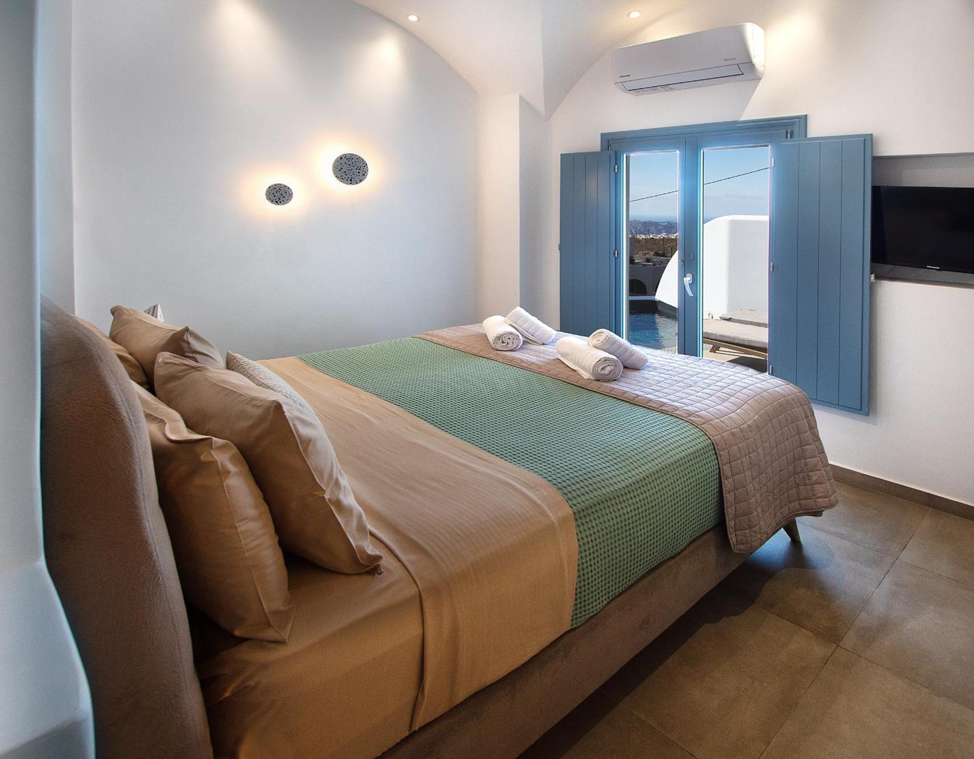 Aegean Blue Suites Pýrgos Exteriör bild